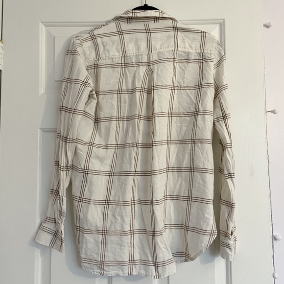 HM White Plaid Long Sleeve - Picture 2 of 5